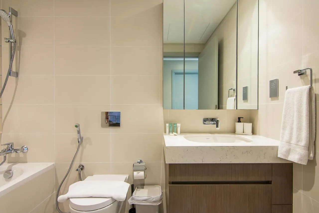 1Br Luxurious Beachfront Apartment Dubai 0*,  United Arab Emirates