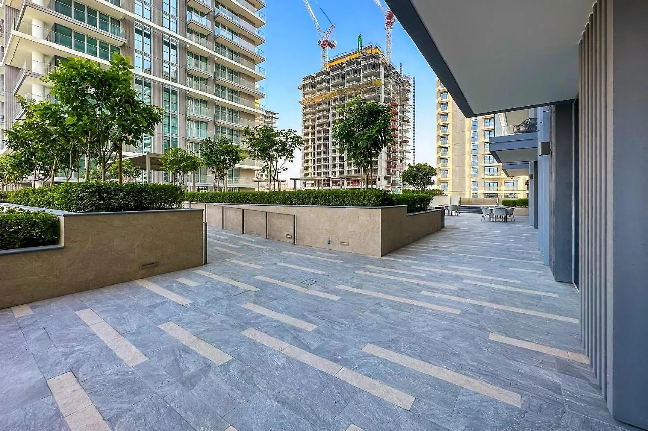 1Br Luxurious Beachfront Apartment Dubai