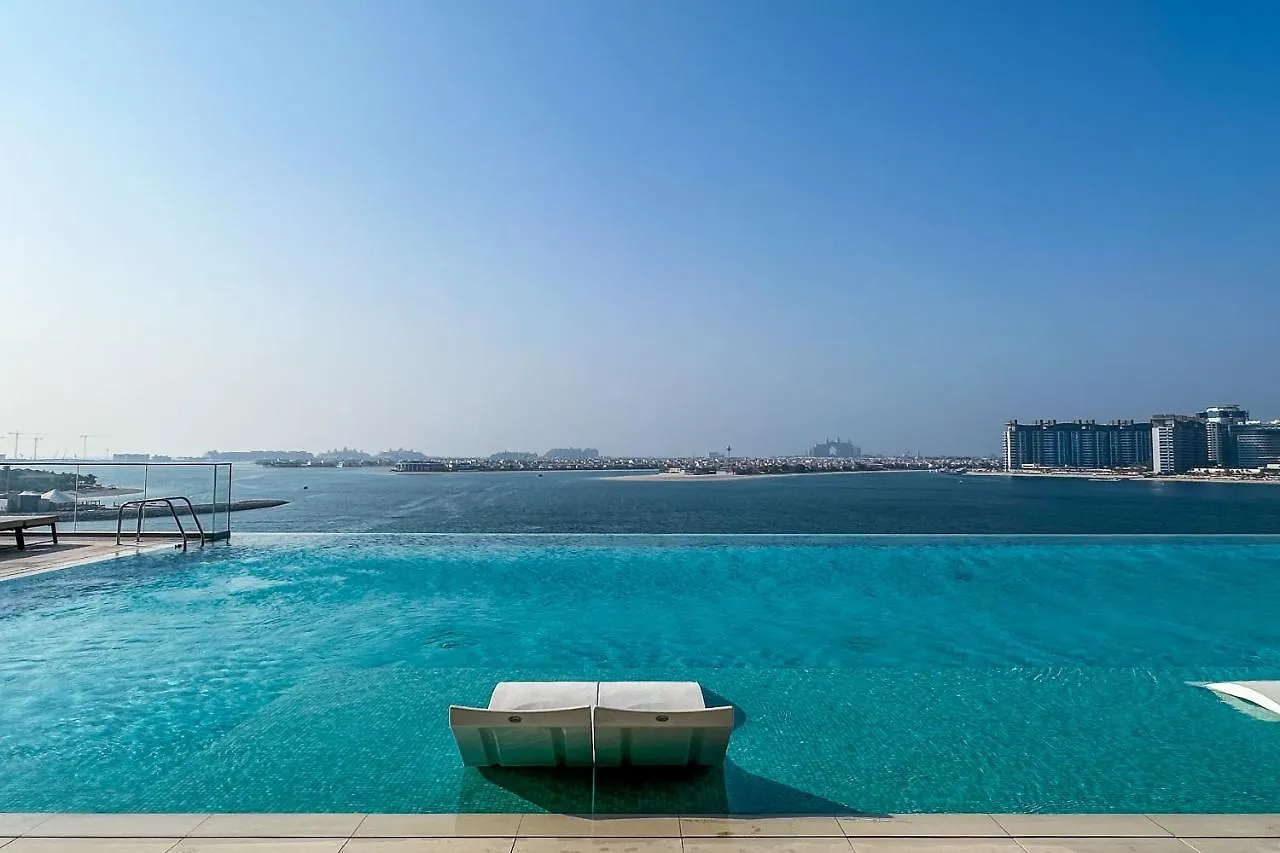 1Br Luxurious Beachfront Apartment Dubai
