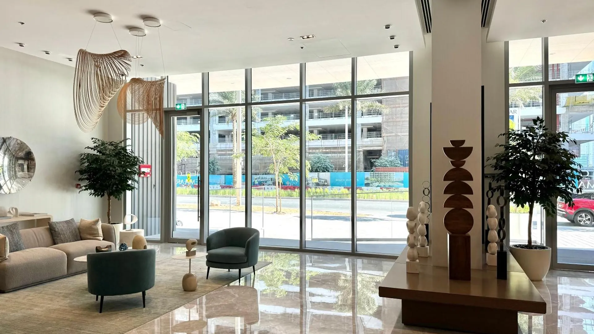1Br Luxurious Beachfront Apartment Dubai